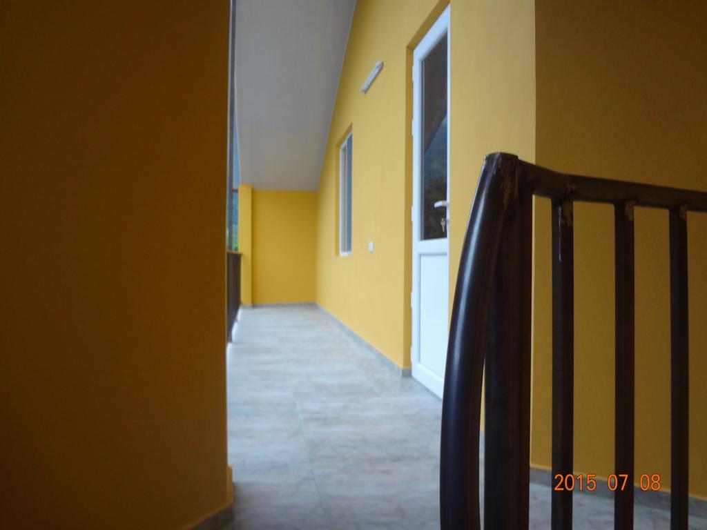 Twins Hotel Gonio Room photo